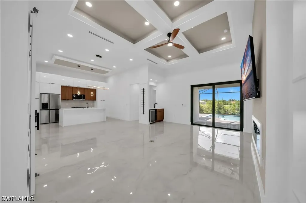 1209 NE 15th Terrace Cape Coral FL 33909