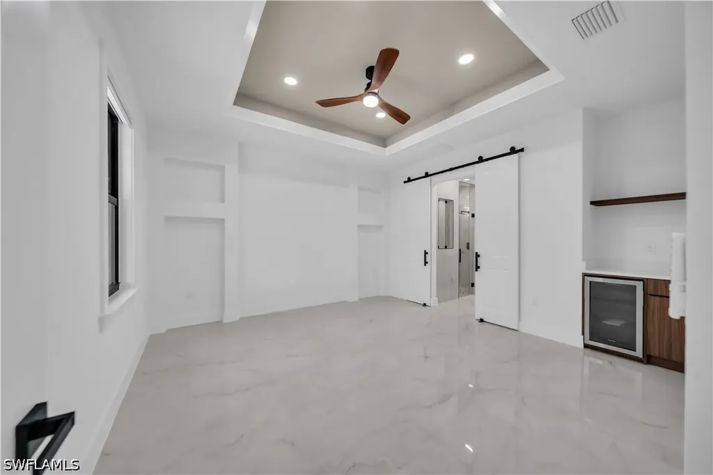 1209 NE 15th Terrace Cape Coral FL 33909