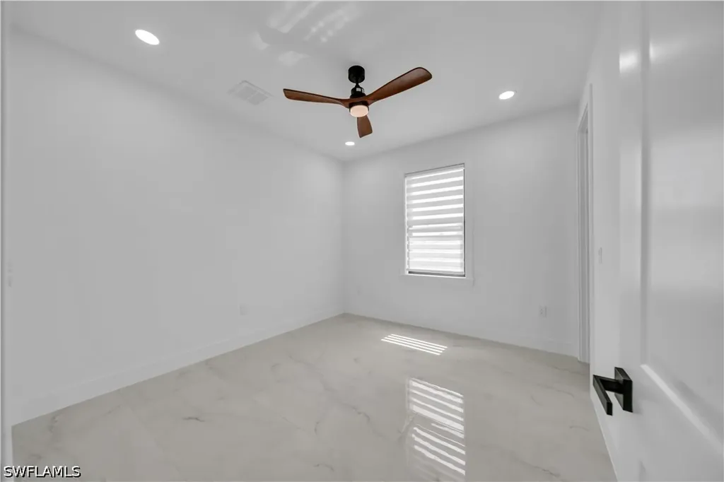 1209 NE 15th Terrace Cape Coral FL 33909