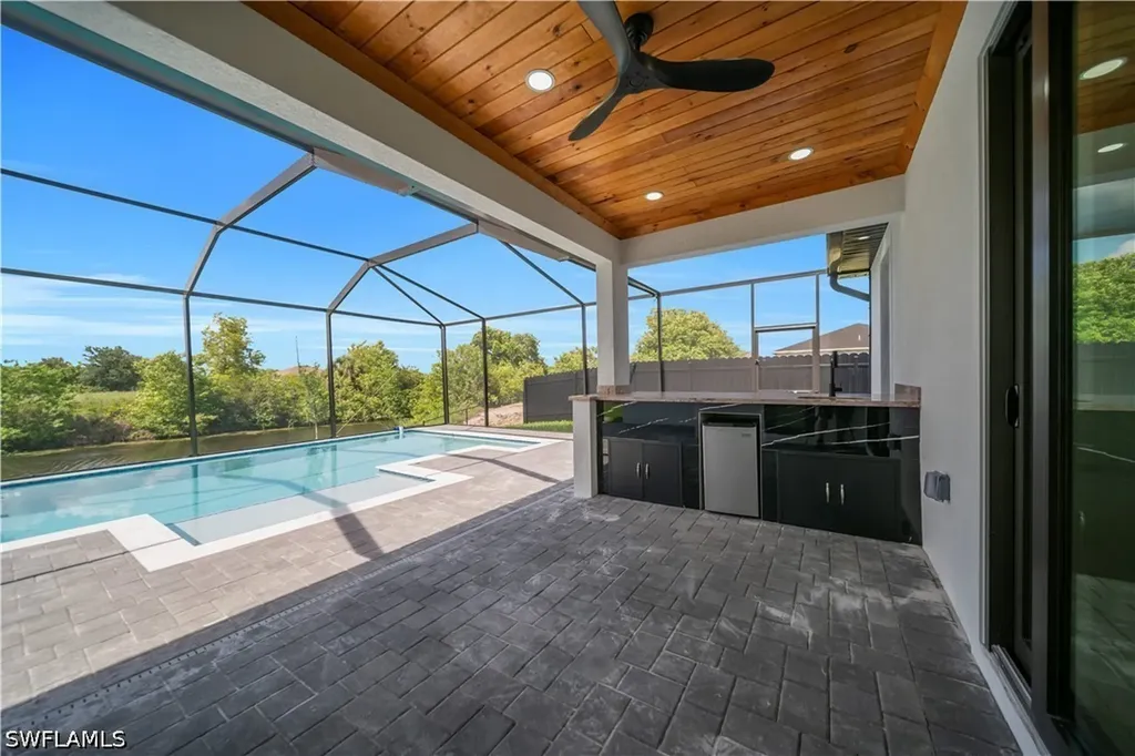 1209 NE 15th Terrace Cape Coral FL 33909