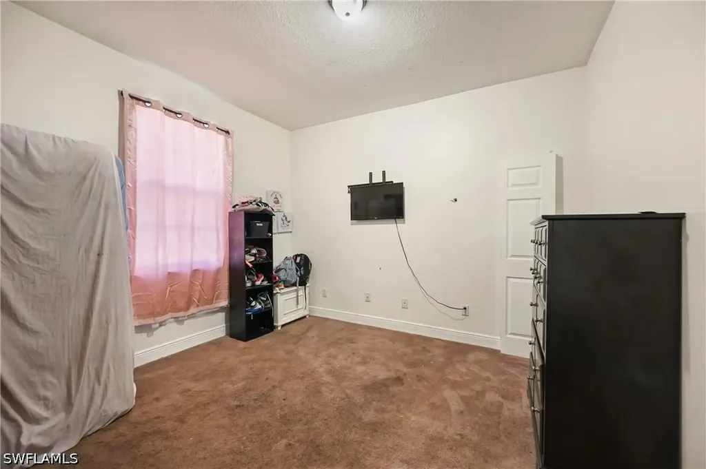 1896 Weldon Avenue Lehigh Acres FL 33972