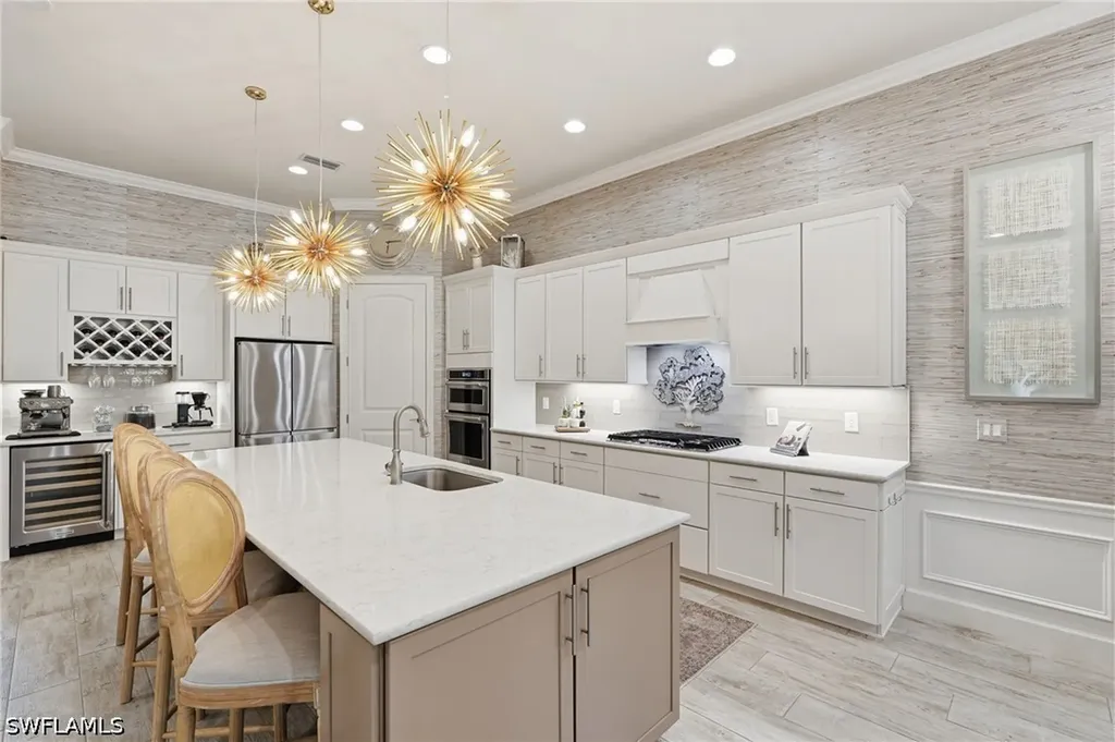 8961 Bahama Swallow Way Naples FL 34120