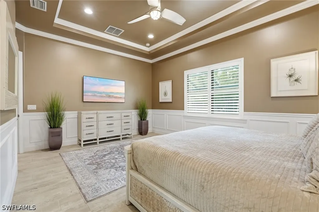 8961 Bahama Swallow Way Naples FL 34120