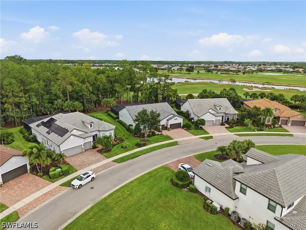 8961 Bahama Swallow Way Naples FL 34120