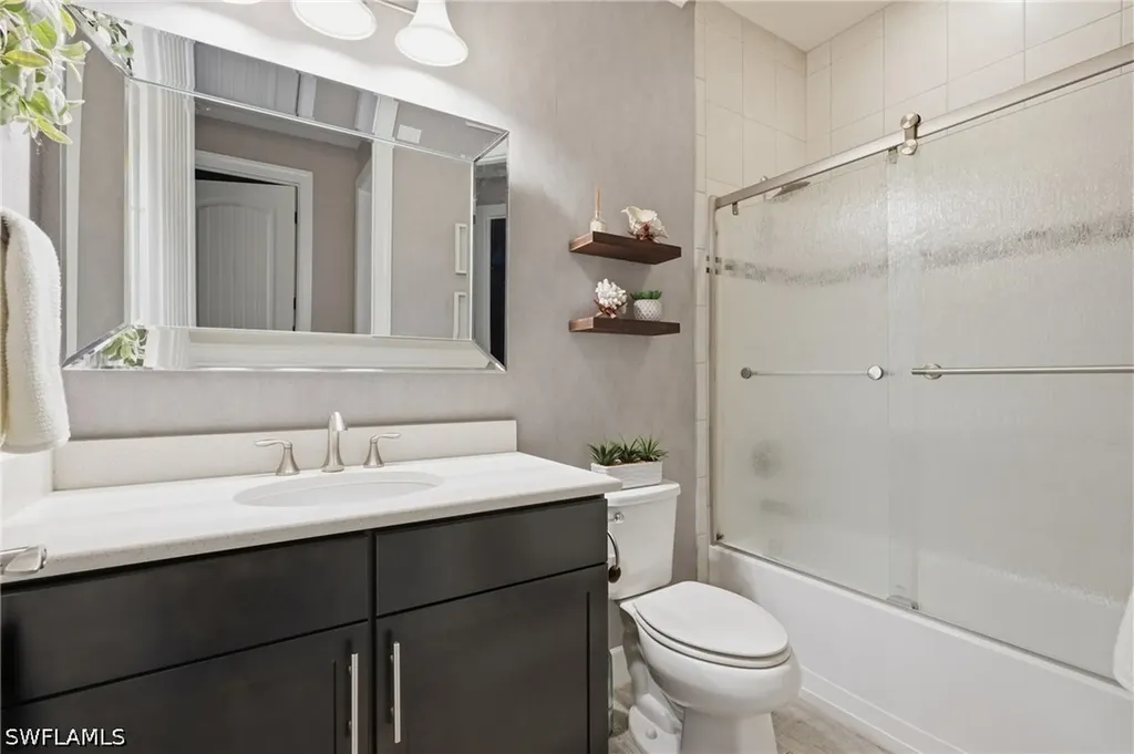 8961 Bahama Swallow Way Naples FL 34120