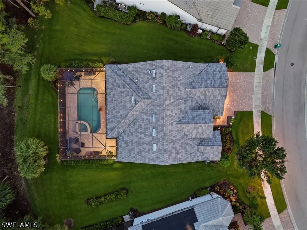 8961 Bahama Swallow Way Naples FL 34120