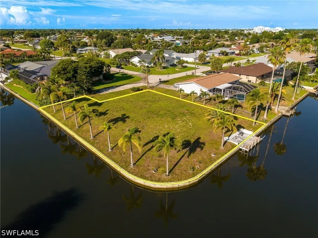 1939 SE 5th Terrace Cape Coral FL 33990
