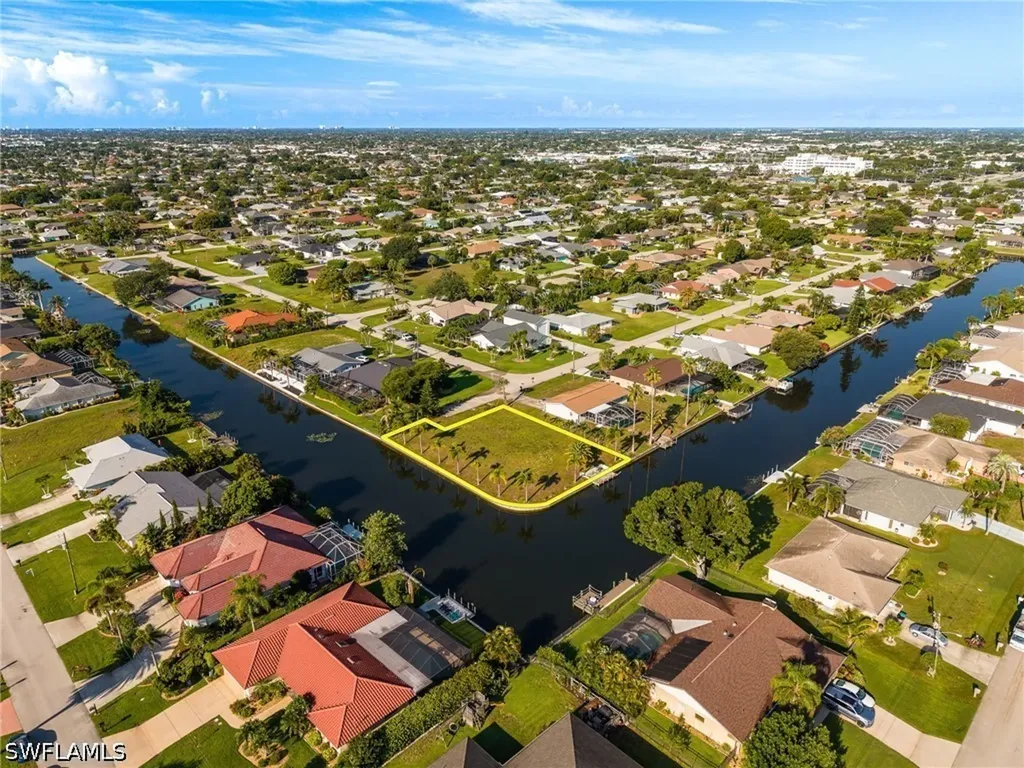 1939 SE 5th Terrace Cape Coral FL 33990