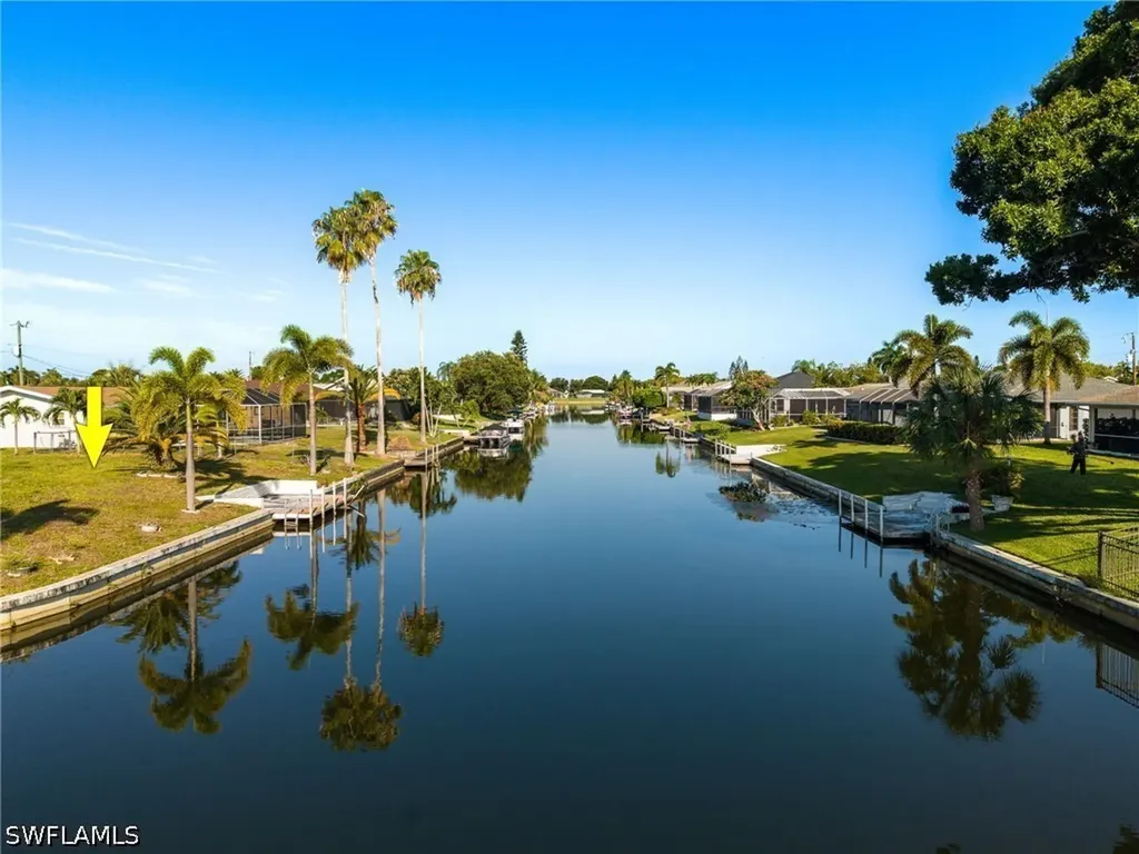 1939 SE 5th Terrace Cape Coral FL 33990