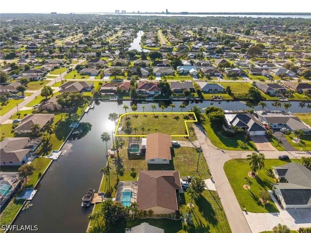 1939 SE 5th Terrace Cape Coral FL 33990