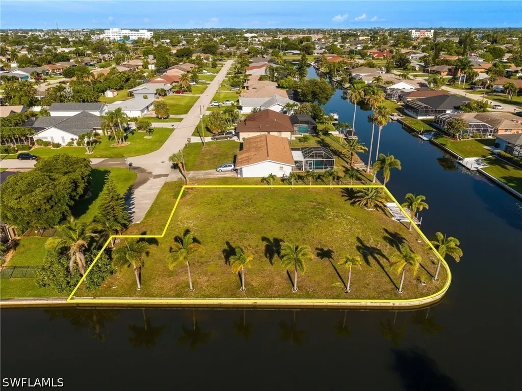 1939 SE 5th Terrace Cape Coral FL 33990