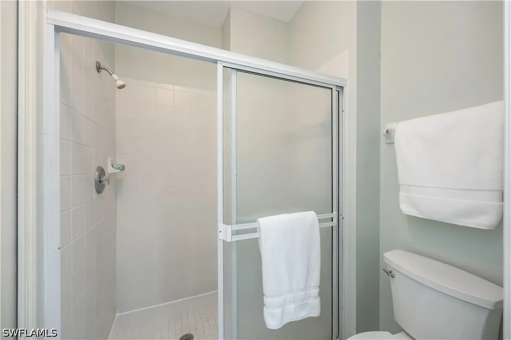 5693 Heron Lane Naples FL 34110