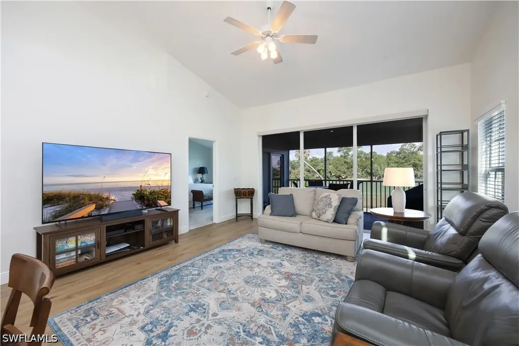 5693 Heron Lane Naples FL 34110