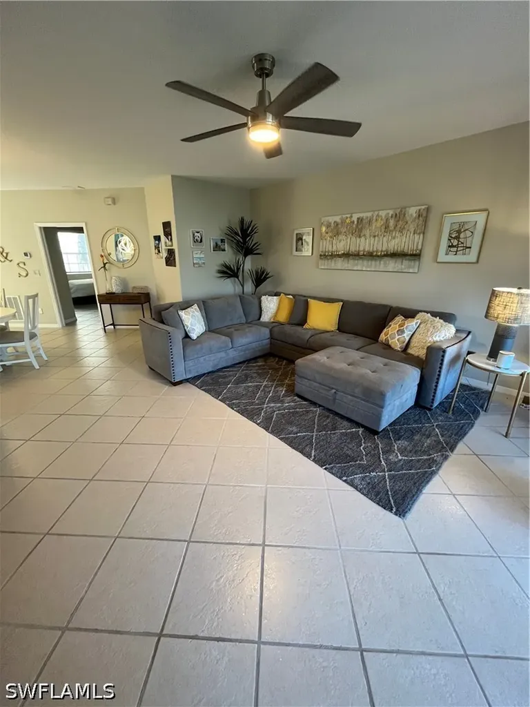 3715 Fieldstone Boulevard Naples FL 34109