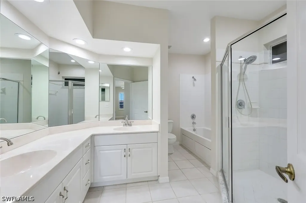 210 Waterside Circle Marco Island FL 34145