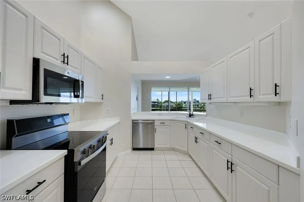 210 Waterside Circle Marco Island FL 34145