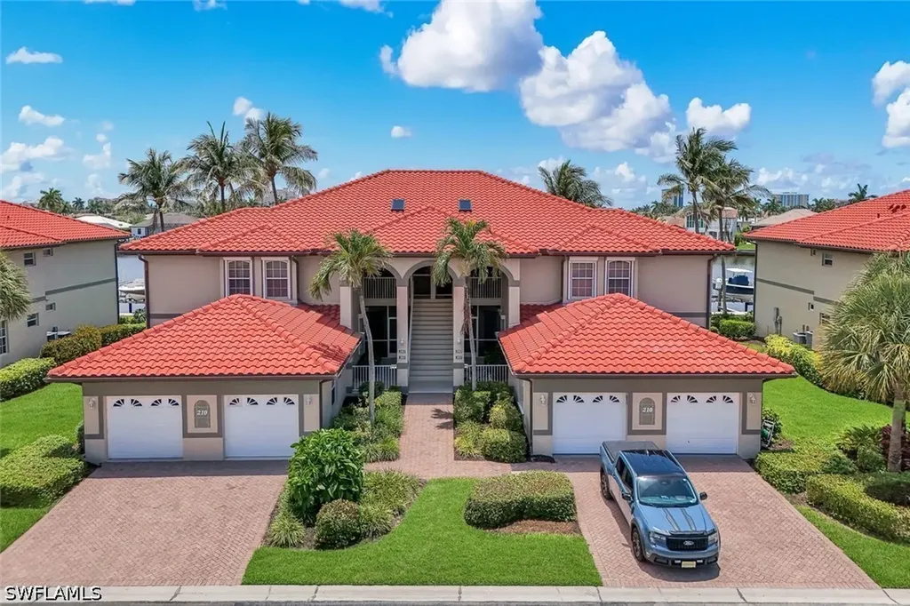 210 Waterside Circle Marco Island FL 34145