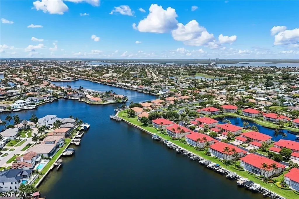 210 Waterside Circle Marco Island FL 34145