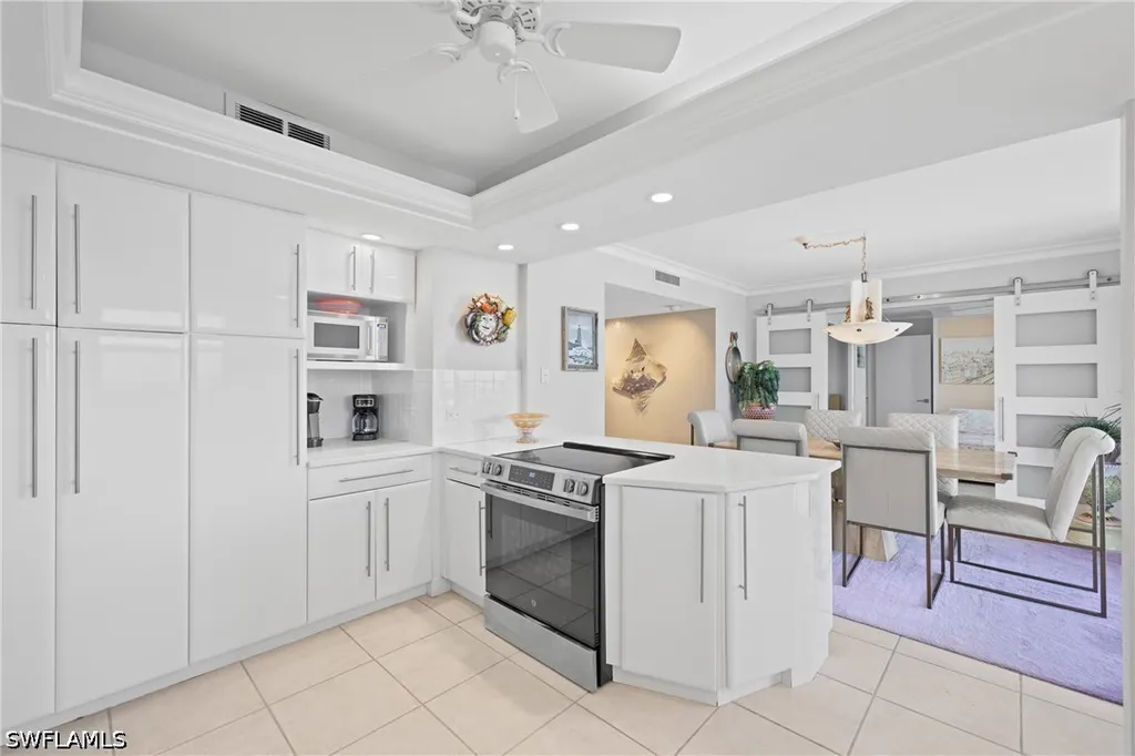 10691 Gulf Shore Drive Naples FL 34108