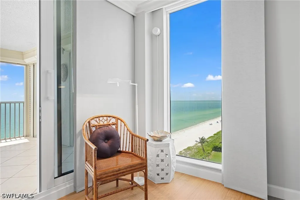 10691 Gulf Shore Drive Naples FL 34108
