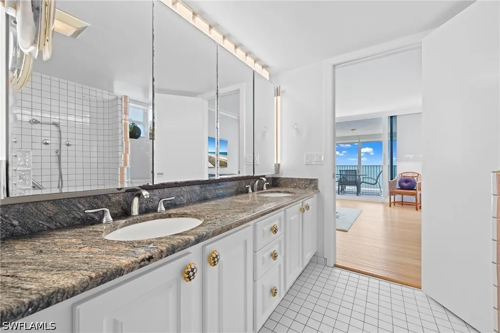 10691 Gulf Shore Drive Naples FL 34108