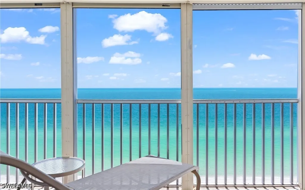 10691 Gulf Shore Drive Naples FL 34108