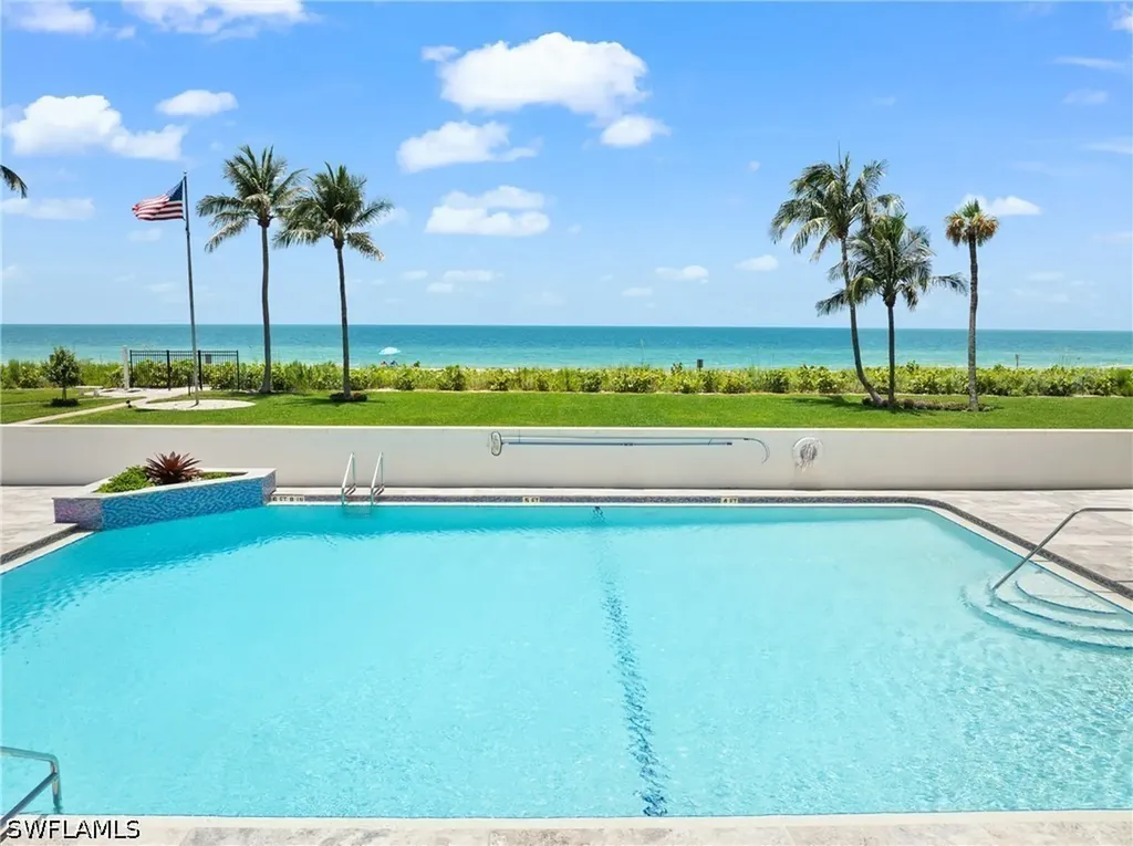 10691 Gulf Shore Drive Naples FL 34108