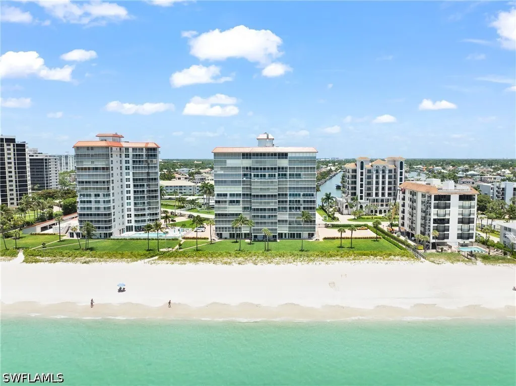 10691 Gulf Shore Drive Naples FL 34108