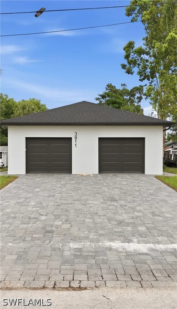 4030 Washington Avenue Fort Myers FL 33916