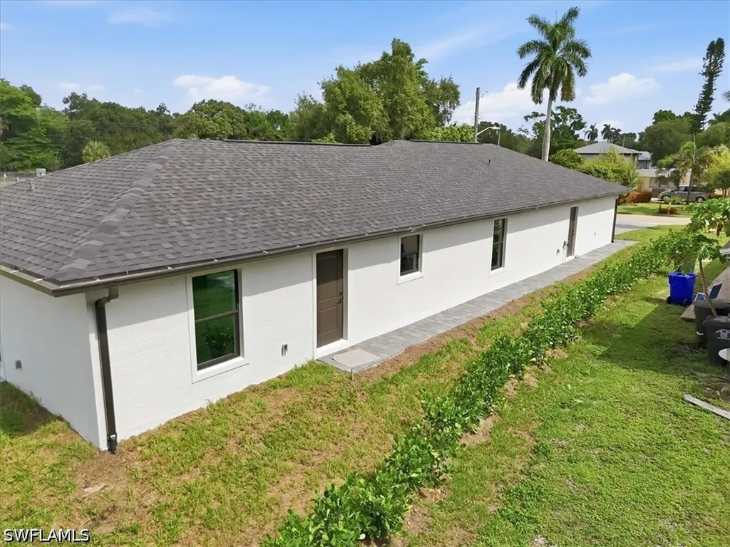 4030 Washington Avenue Fort Myers FL 33916