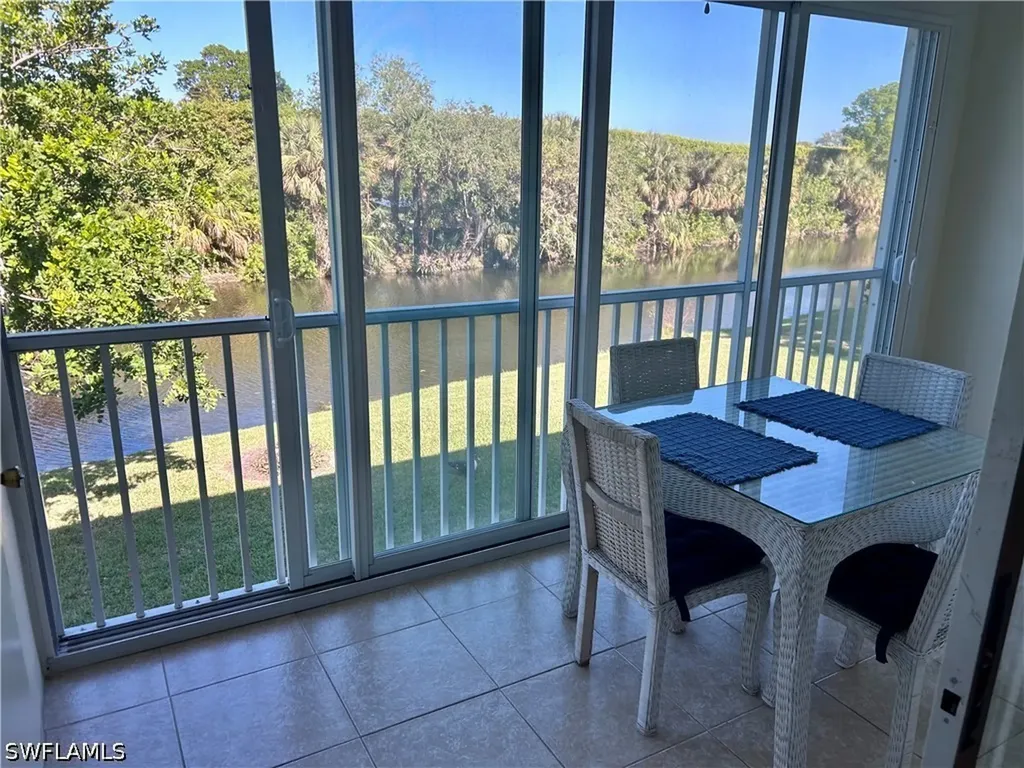 633 Palm View Drive Naples FL 34110