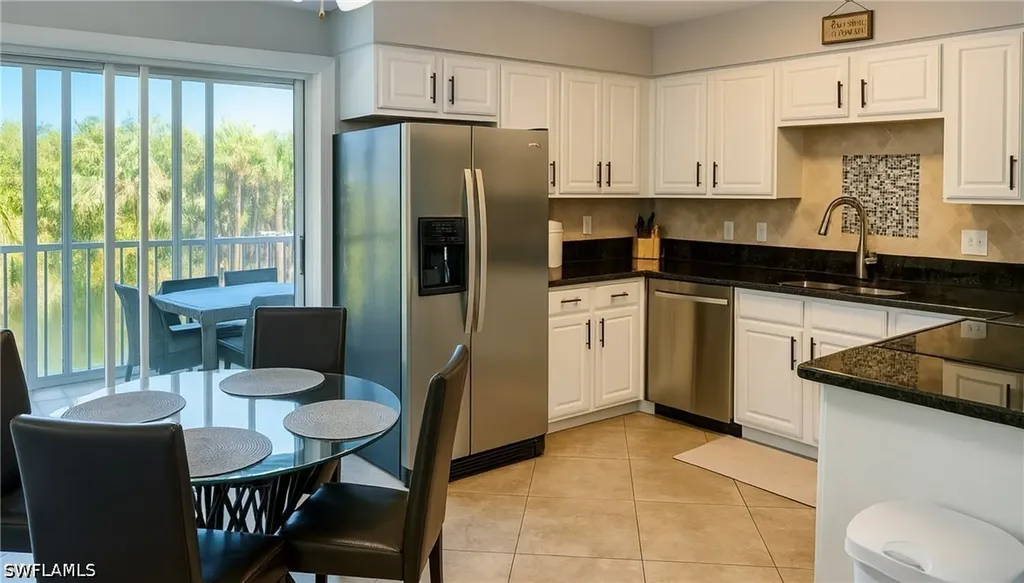 633 Palm View Drive Naples FL 34110