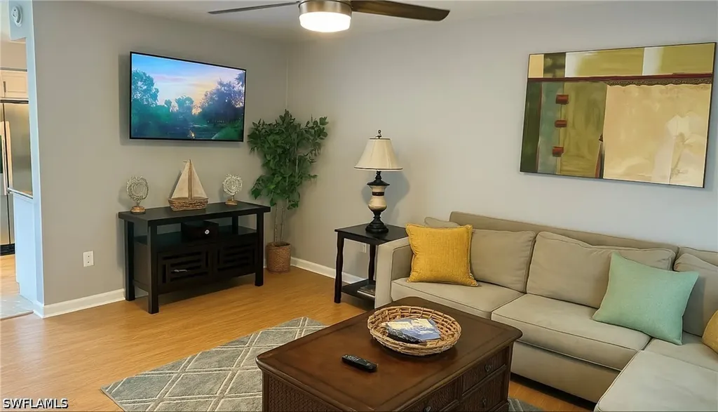 633 Palm View Drive Naples FL 34110