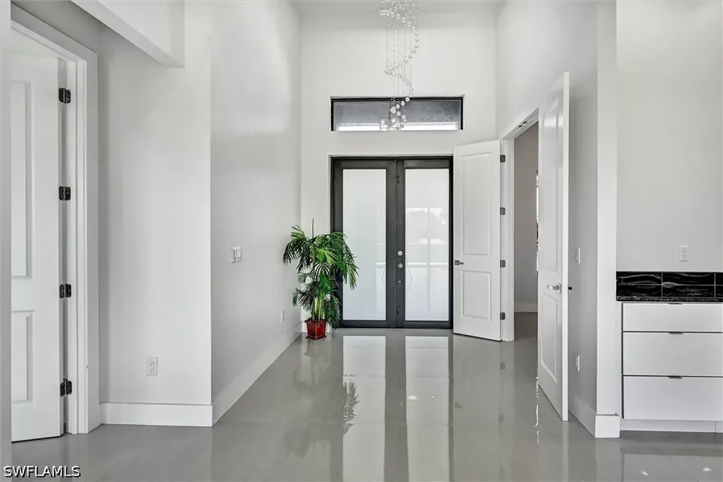 1717 Chiquita Boulevard N Cape Coral FL 33993