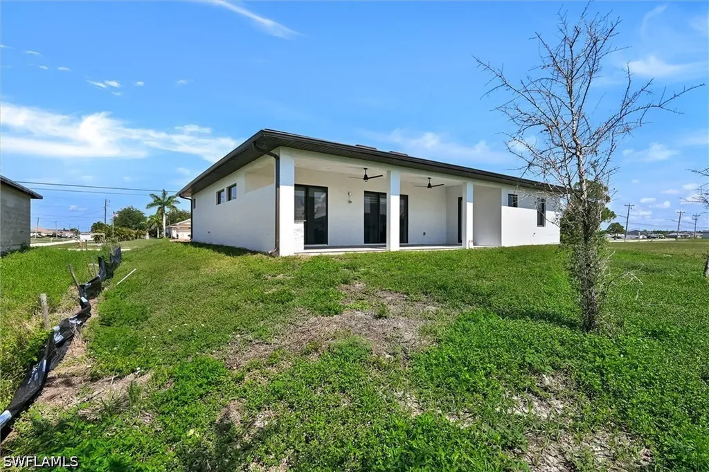 1717 Chiquita Boulevard N Cape Coral FL 33993