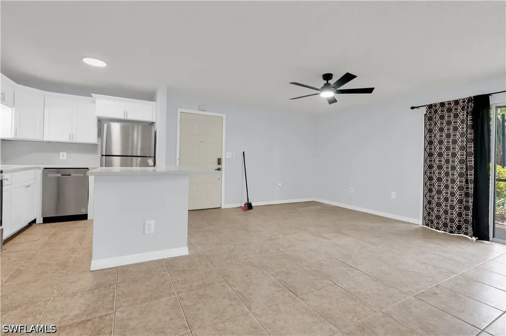 5713 Foxlake Drive North Fort Myers FL 33917