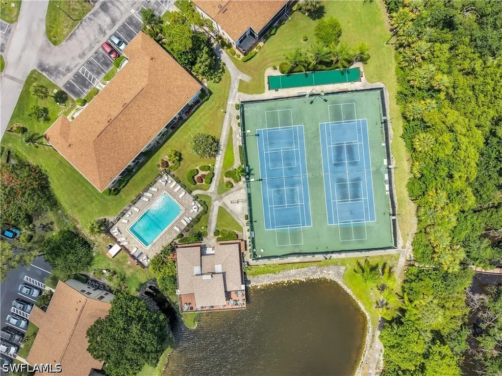5713 Foxlake Drive North Fort Myers FL 33917