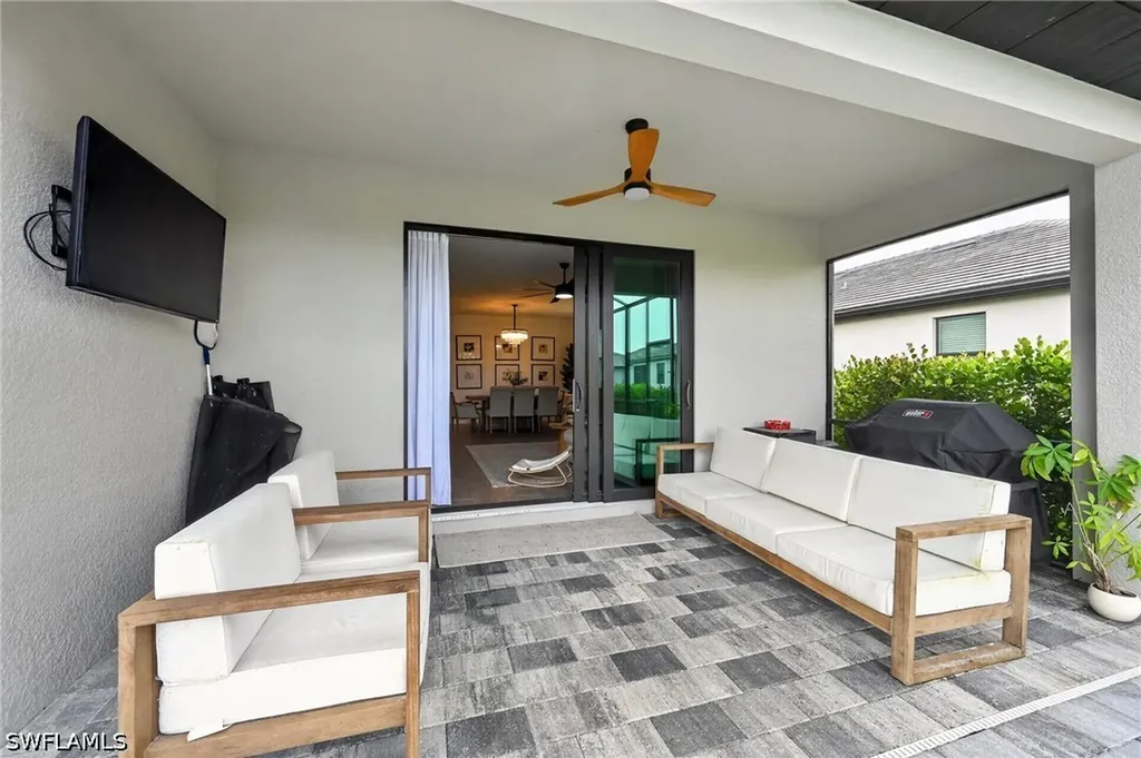 1385 Birdie Drive Naples FL 34120