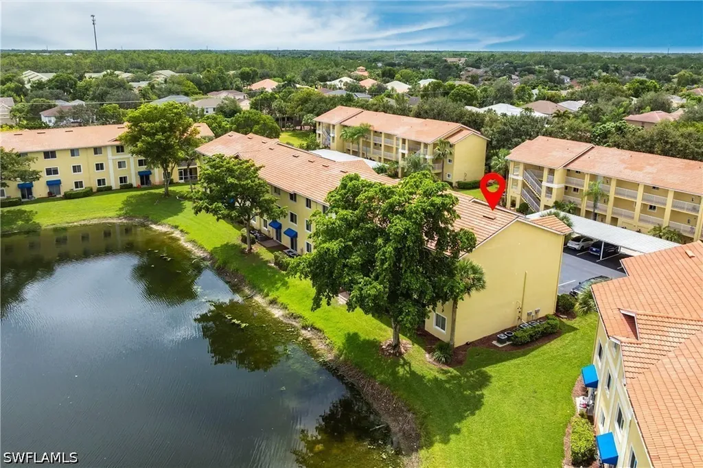 8274 Key Royal Circle Naples FL 34119