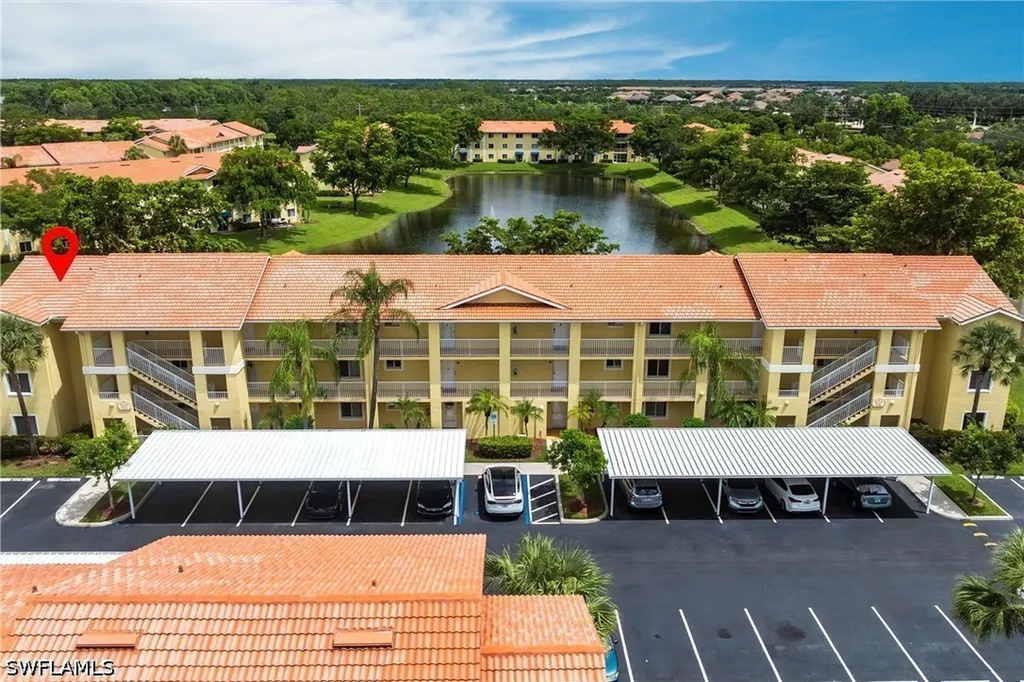 8274 Key Royal Circle Naples FL 34119