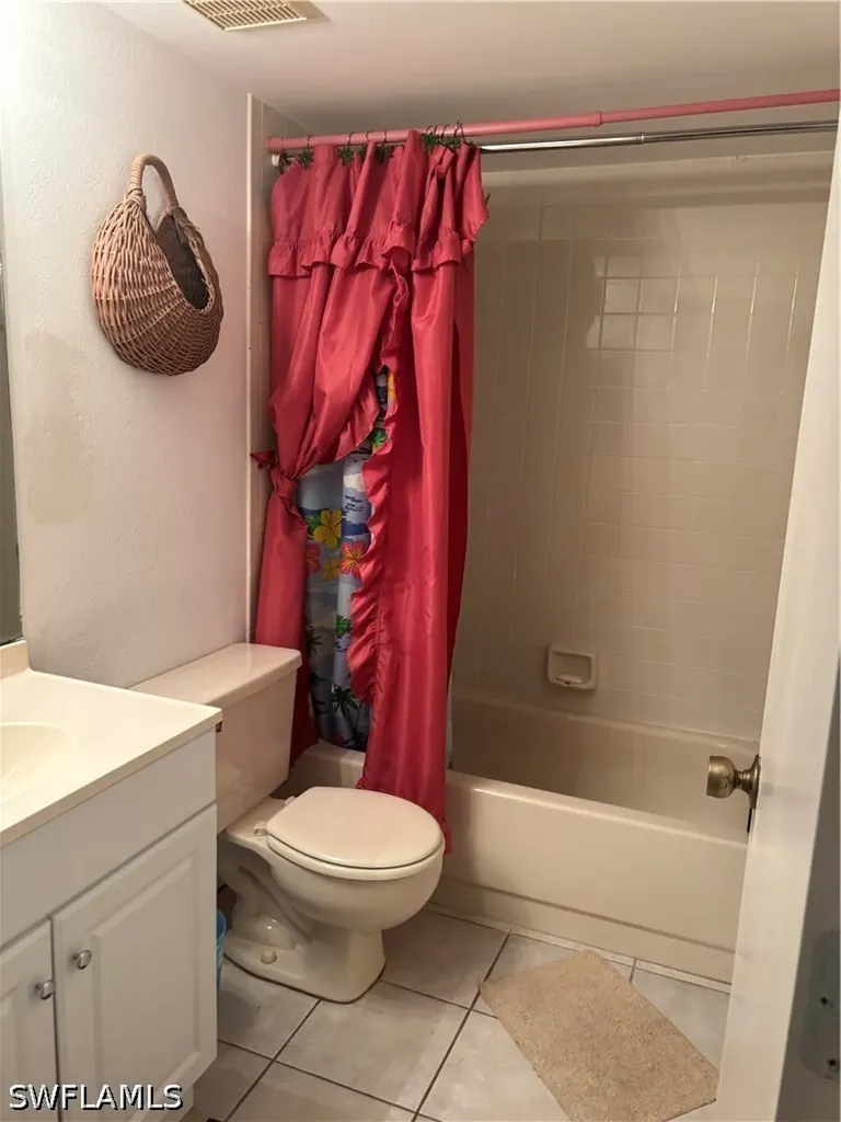 9285 Lake Park Drive Fort Myers FL 33919