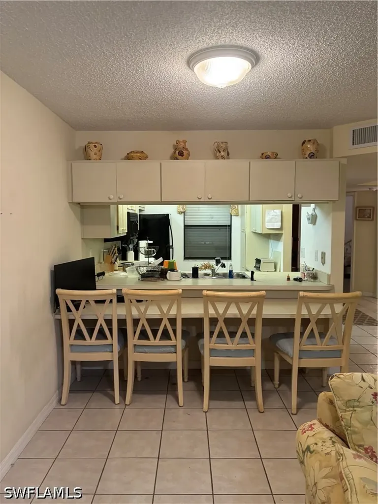 9285 Lake Park Drive Fort Myers FL 33919