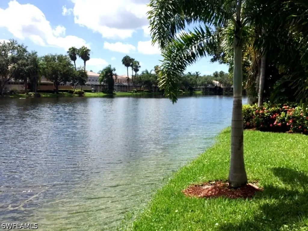 5601 Cove Circle Naples FL 34119