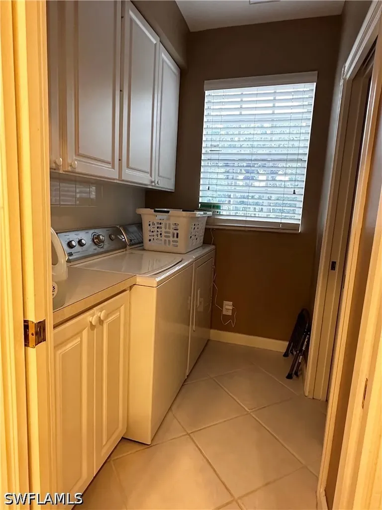 5601 Cove Circle Naples FL 34119