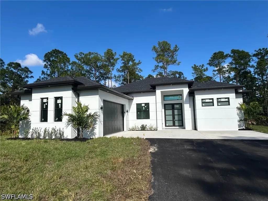 3307 12th Avenue NE Naples FL 34120