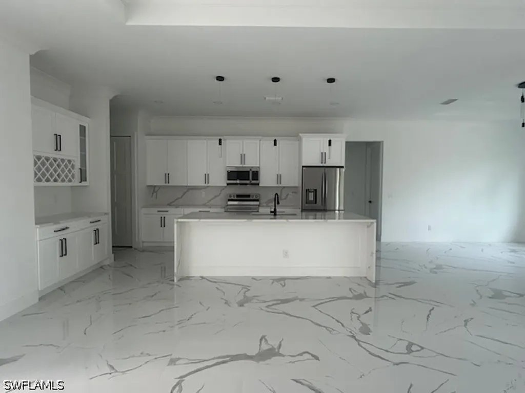 3307 12th Avenue NE Naples FL 34120