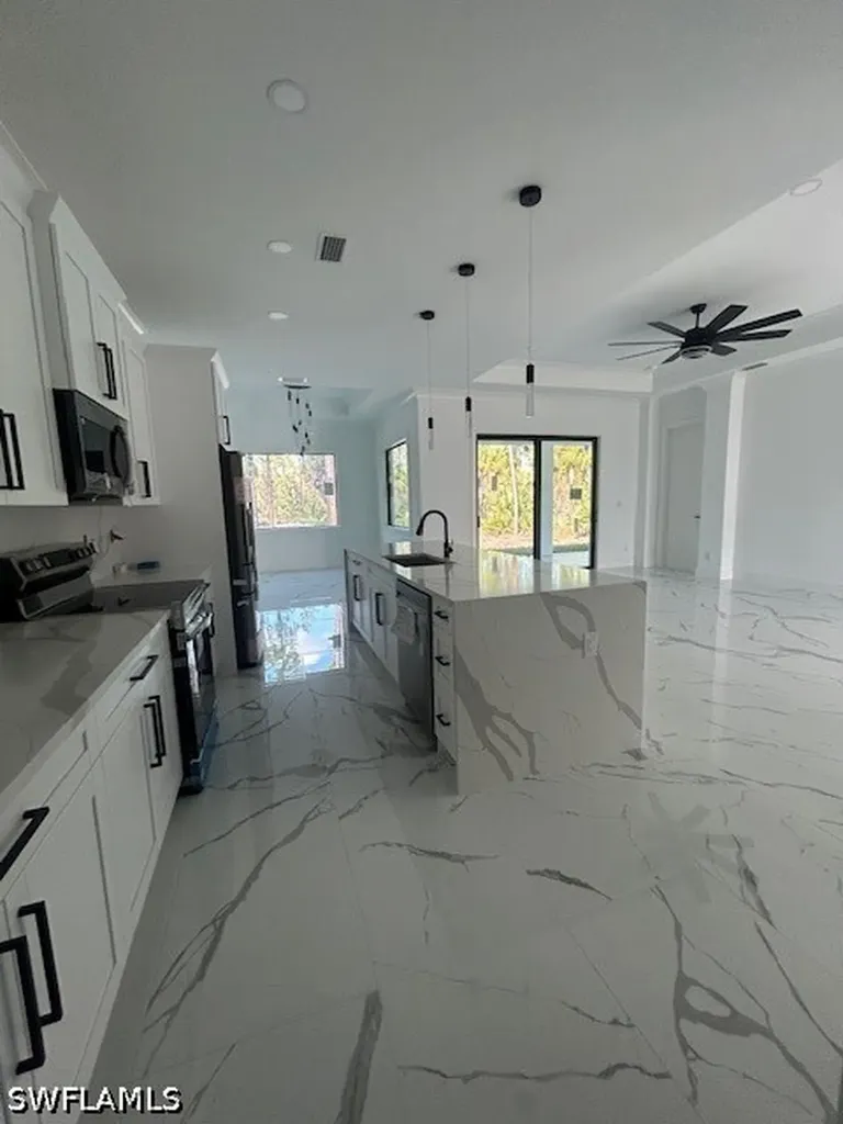 3307 12th Avenue NE Naples FL 34120