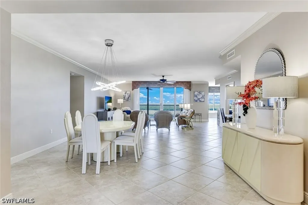 1050 Borghese Lane Naples FL 34114
