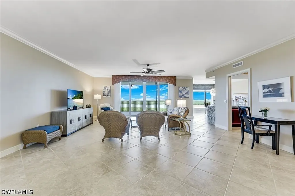 1050 Borghese Lane Naples FL 34114