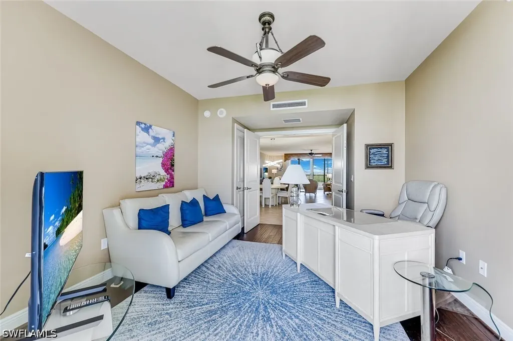1050 Borghese Lane Naples FL 34114